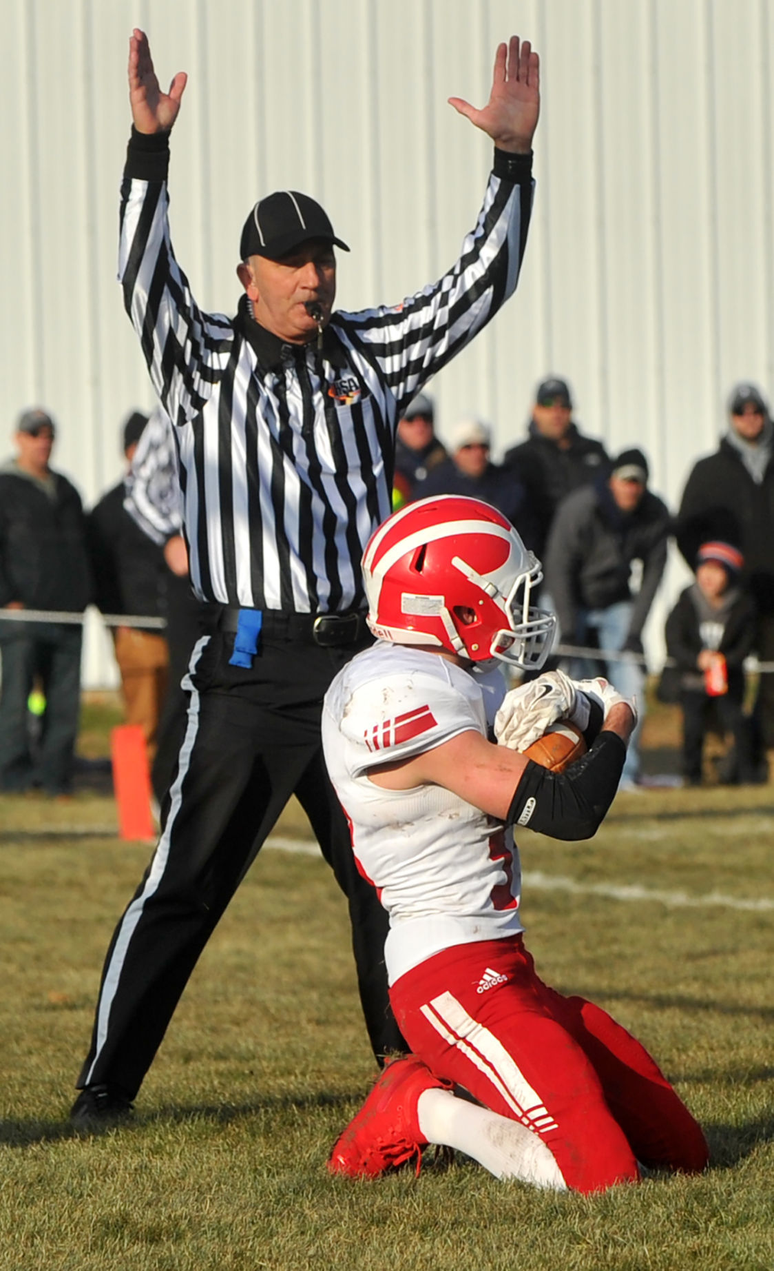 Morrison vs Annawan-Wethersfield in Class 1A football quarterfinal.